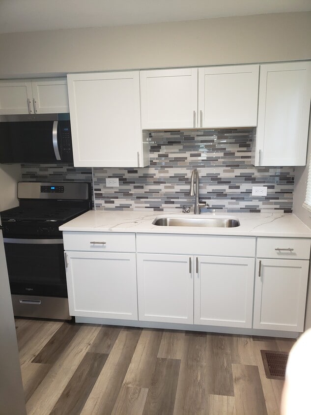 Foto principal - 1240 175th St