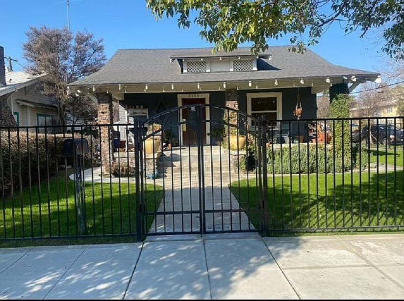 Foto principal - 2100 22nd St