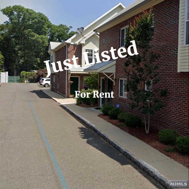 3 Hirschklau Lane, Fair Lawn, NJ 07410 Room for Rent in Fair Lawn, NJ