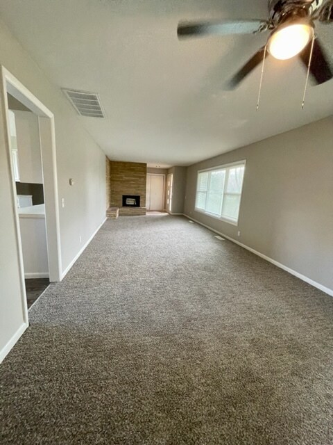 Foto del edificio - 904 2nd Ave SW
