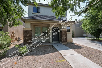 Building Photo - 1491 S Swallow Ln