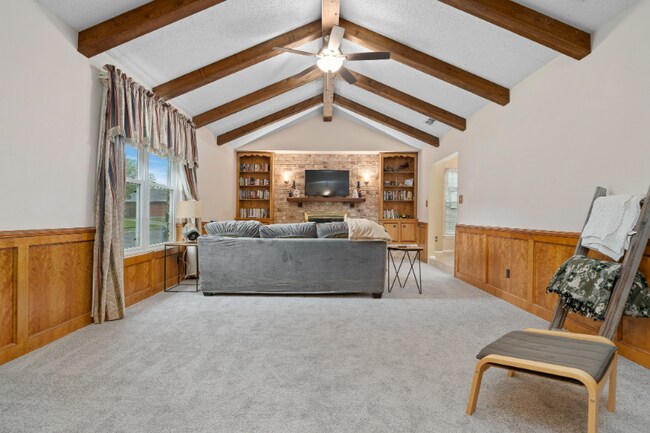 Foto del edificio - 13737 River Canyon Dr