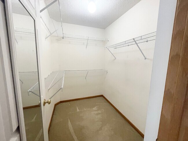 Foto del edificio - 18559 Tyler St NW