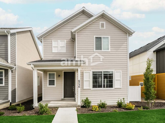 Building Photo - 6584 Old Forest Dr
