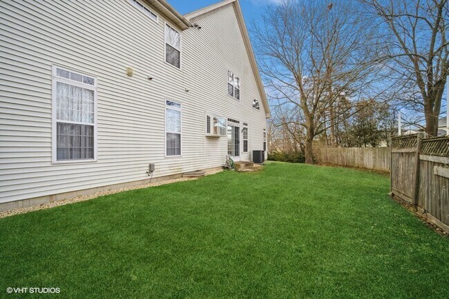 Building Photo - 3123 Central Ct