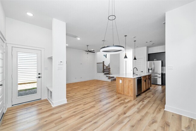 Foto del edificio - 18618 Courteous Wy