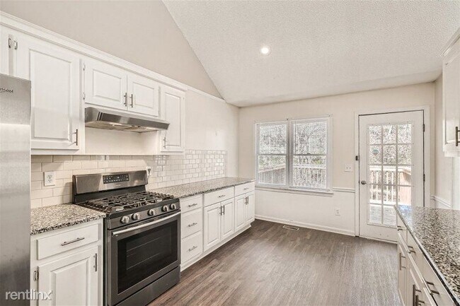 Building Photo - 3 br, 3 bath House - 7035 Wynfield Drive UNIT