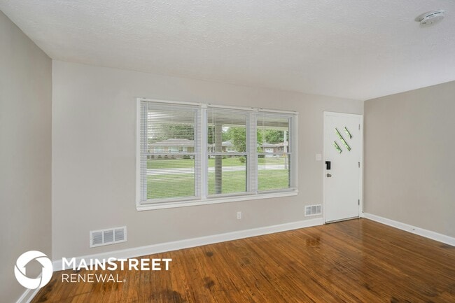 Foto del edificio - 2217 Thistledawn Dr