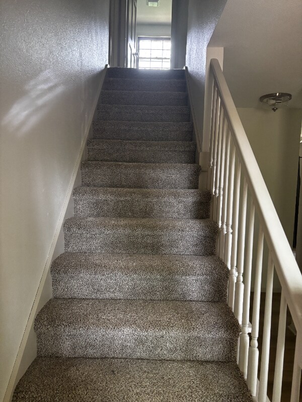 Foto del edificio - 27831 Homestead Rd