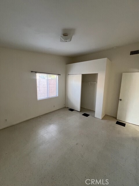 Foto del edificio - 1922 Bunker Ave