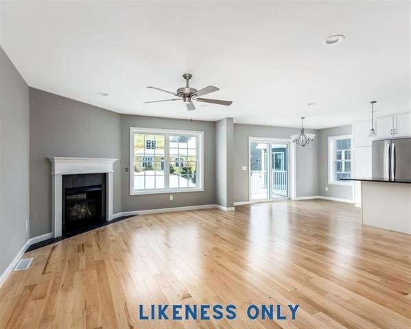 Foto del edificio - 47 Spear Ln