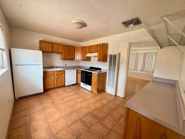 Foto del edificio - Centrally Located 3 Bed!