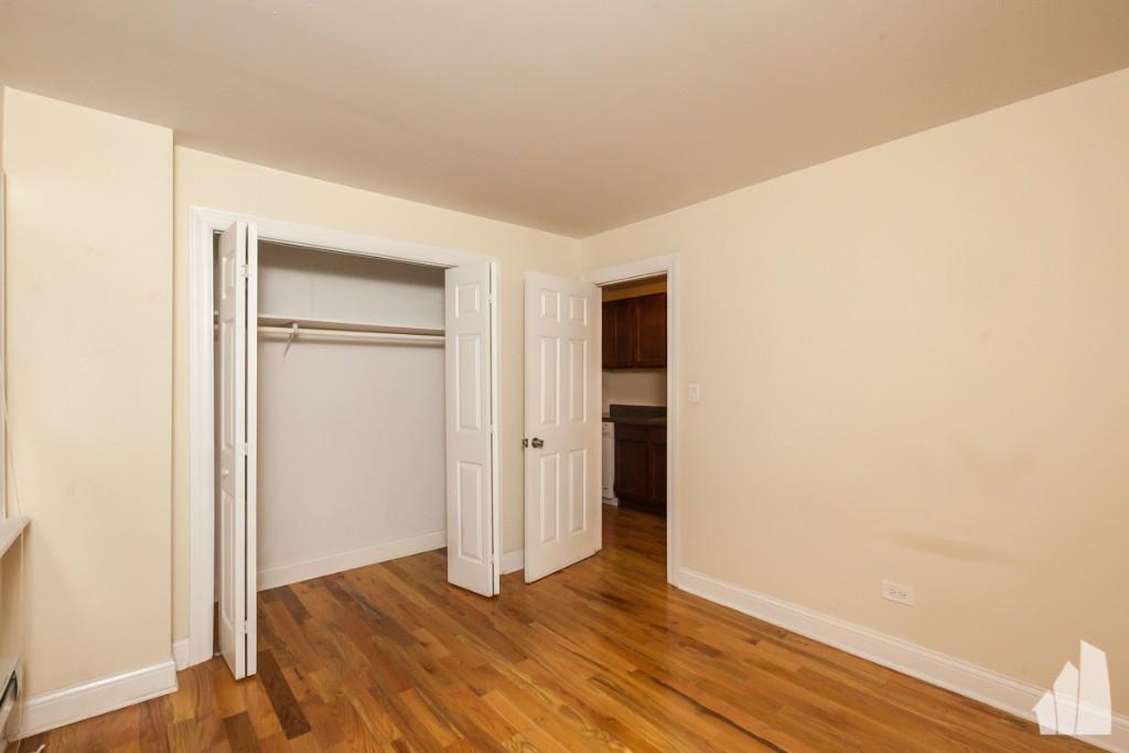 Foto principal - 1 bedroom in Chicago IL 60610