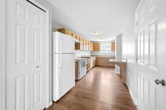 Foto del edificio - 14152 Webster Dr