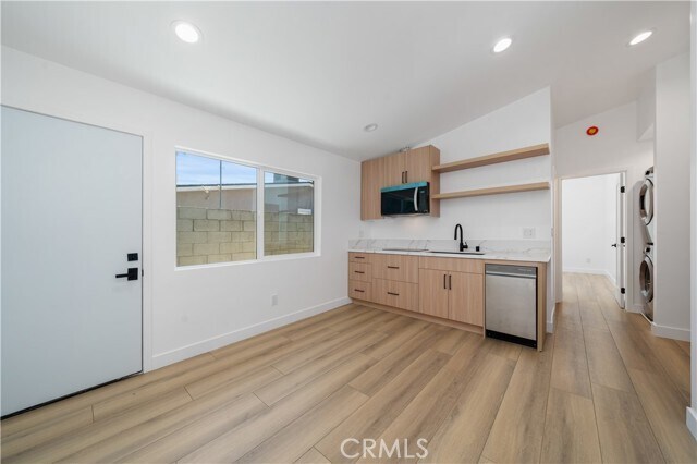 Foto del edificio - 22930 Leadwell St