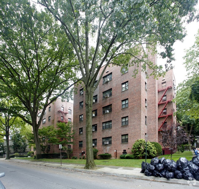 Building Photo - White Oak Cooperative Housing