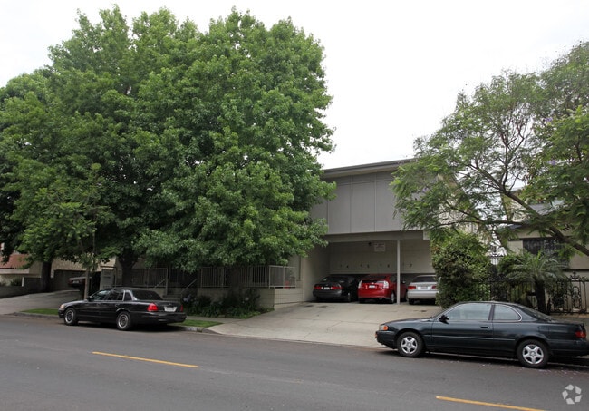 Building Photo - 1666 Federal Ave