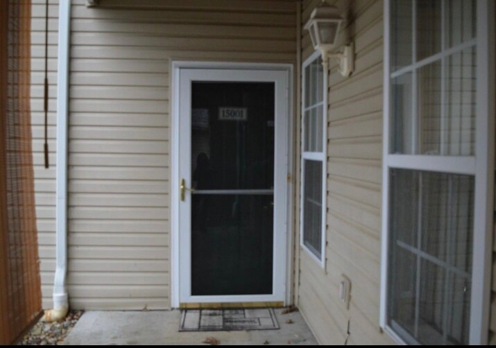 15001 Lenox Dr Unit 301, Strongsville, OH 44136 Condo for Rent in