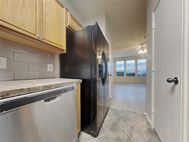 Building Photo - 6404 Seal Cove