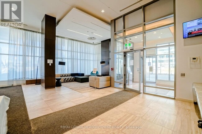 Building Photo - 2560 Eglinton Ave W