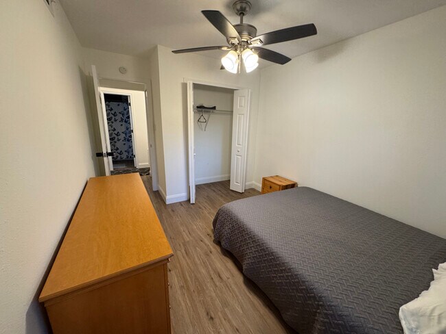 Foto del edificio - 145 Alabama Ave NW