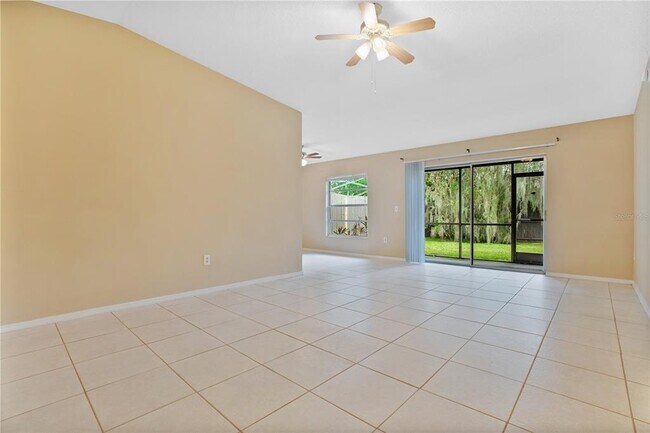 Foto del edificio - 3121 Yorych Ln