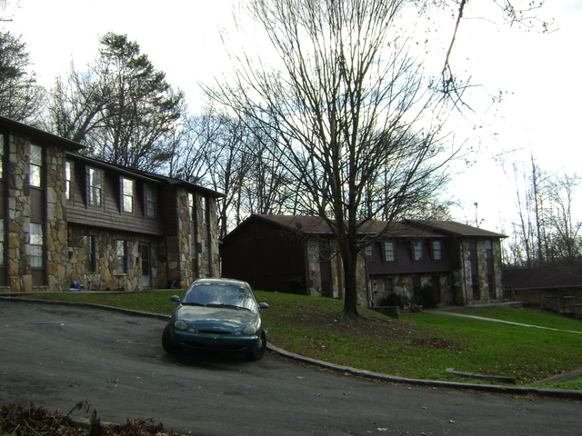 Building Photo - Wakefield Apartments