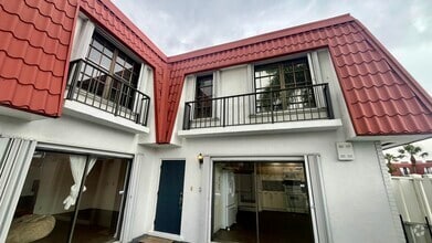 Building Photo - 1437 Princeton Ln