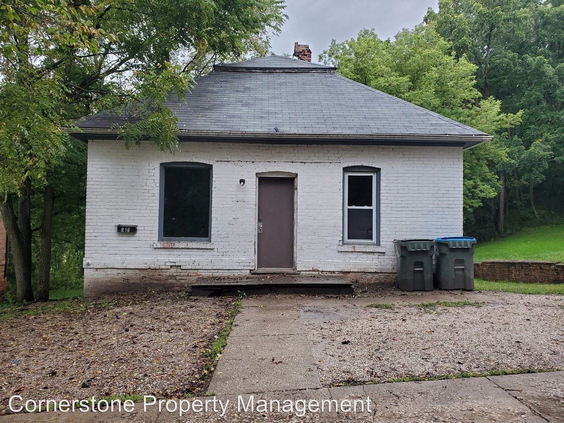 Primary Photo - 2 br, 1 bath House - 619 8th Avenue North
