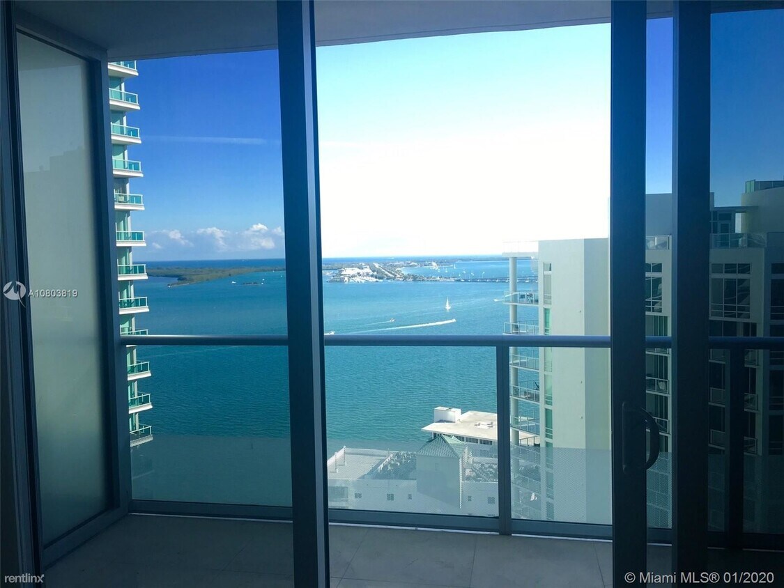 Studio, 1 bath - Brickell House Condo - Studio, 1 bath  - Brickell House Condo