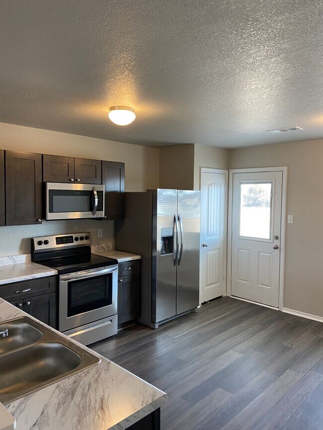 Foto del edificio - Now Pre-Leasing: Stylish 3 Bed, 2 Bath Home in Jonesboro – Comfort, Space & Convenience Await!