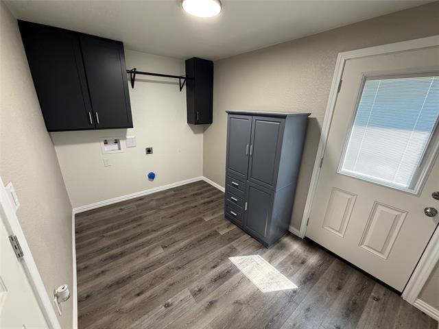 Building Photo - 1005 Roberts St