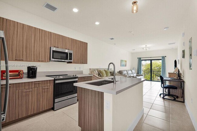 Foto del edificio - 8301 NW 41st St