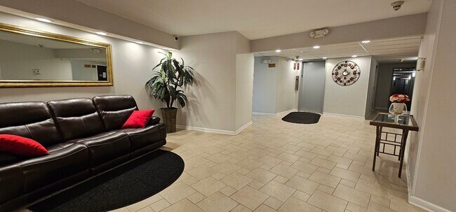 Foto del edificio - 1450 Sandpebble Dr