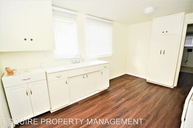 Foto del edificio - 2 br, 1 bath House - 623 SYCAMORE ST