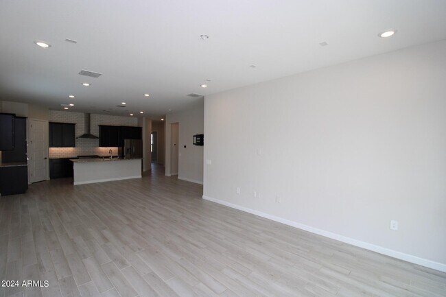 Building Photo - 17519 N 50th Way