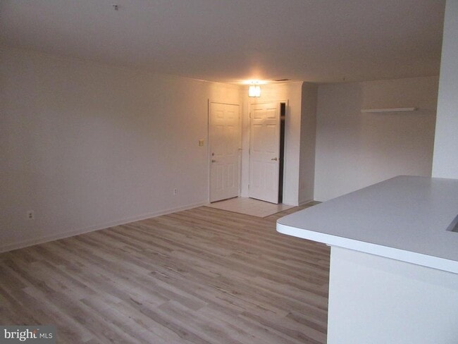 Foto del edificio - 11006 Koman Cir