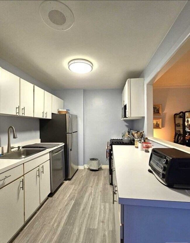 95 Orient Way, Rutherford, NJ 07070 Condo for Rent in Rutherford, NJ