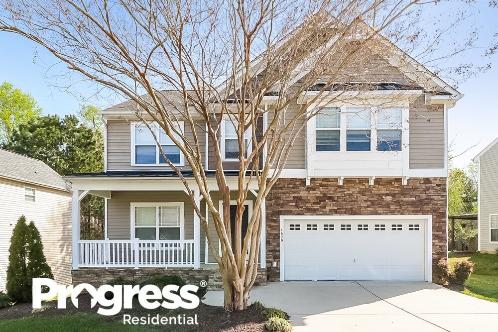 1629 Essexwood Dr, Fuquay Varina, NC 27526 House Rental in Fuquay