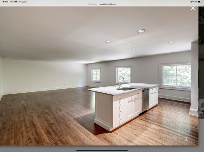 Foto del edificio - 929 Leigh Mill Rd