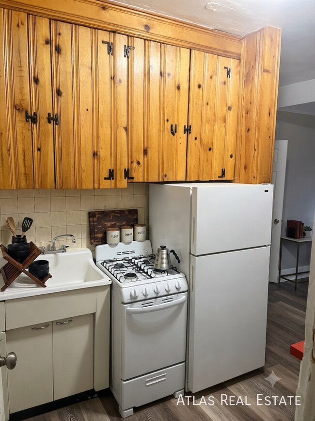 Foto del edificio - 604 N Weber St
