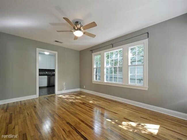 Building Photo - 2 br, 2 bath House - 3506 Robinson Avenue