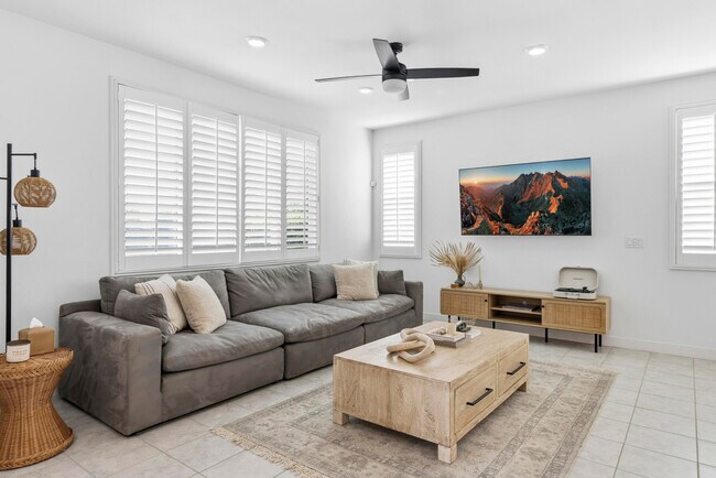 Foto del edificio - 76273 Cornell Wy