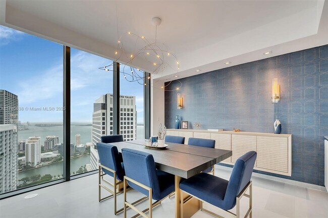 Foto del edificio - 68 SE 6th St