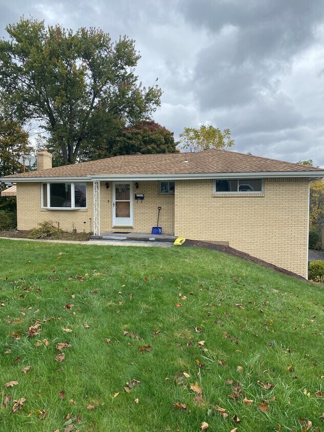 Foto principal - 14001 Michael Dr