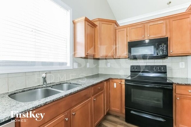 Foto del edificio - 962 Simonton Glen Dr SE