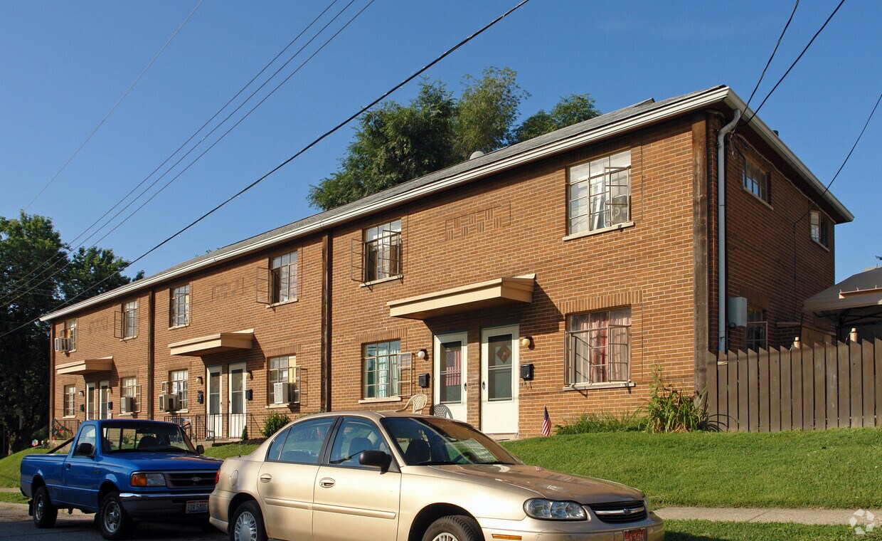 Building Photo - 101-111 Ridgeway Ave