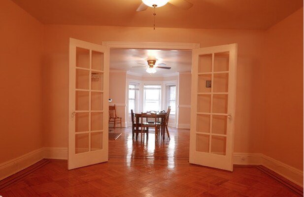 Building Photo - 438 58th St