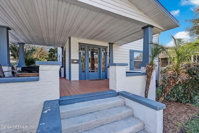 Foto del edificio - 5316 Colonial Ave