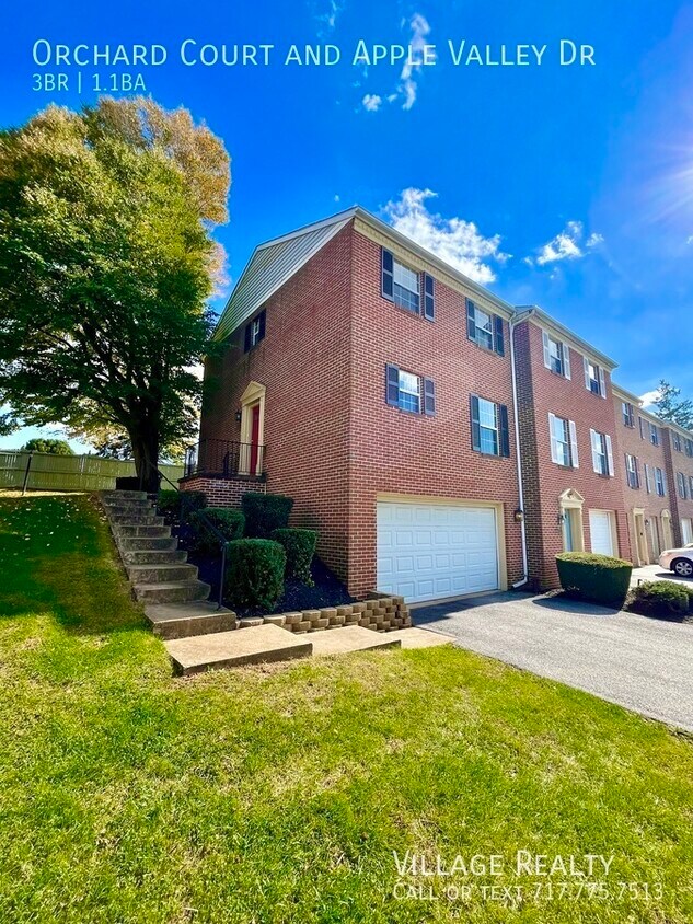Foto principal - 302 Orchard Ct